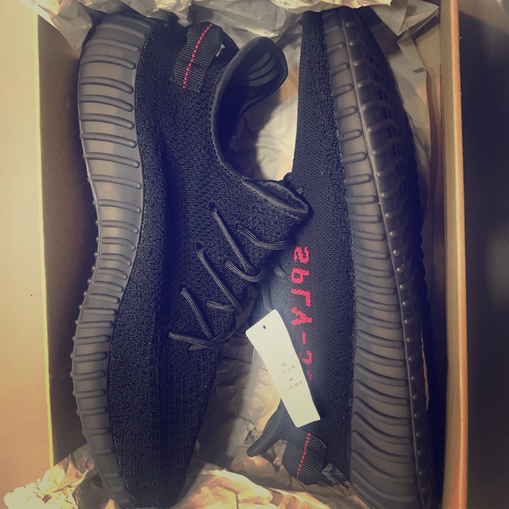 Adidas Yeezy 350 V2 Black/Red Size 10
